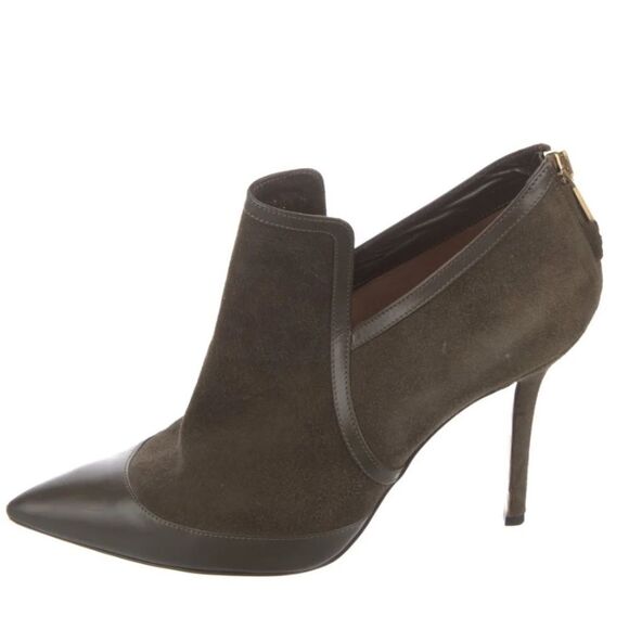 Salvatore Ferragamo Suede Heeled Booties Women's Size: 7.5 B - Picture 1 of 12